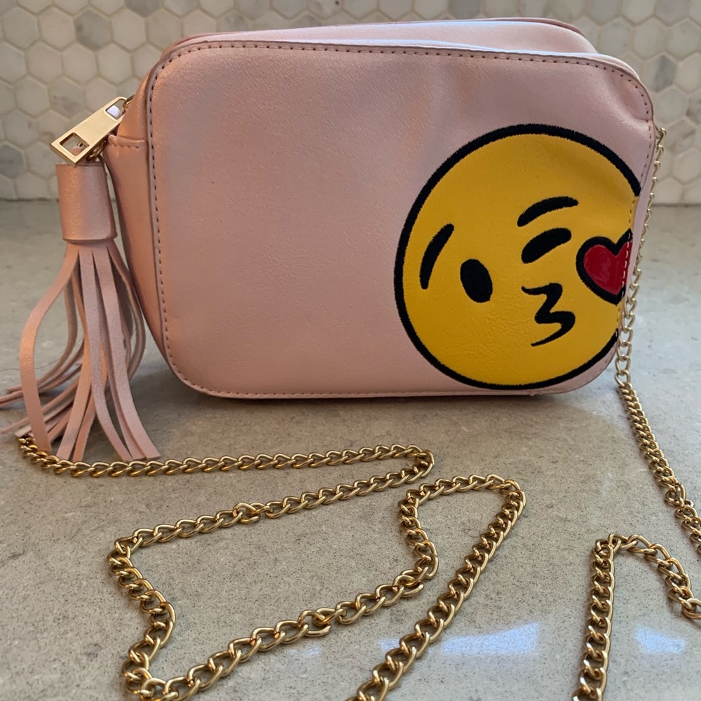 Olivia Miller Pink emoji bag w/chain strap NWOT